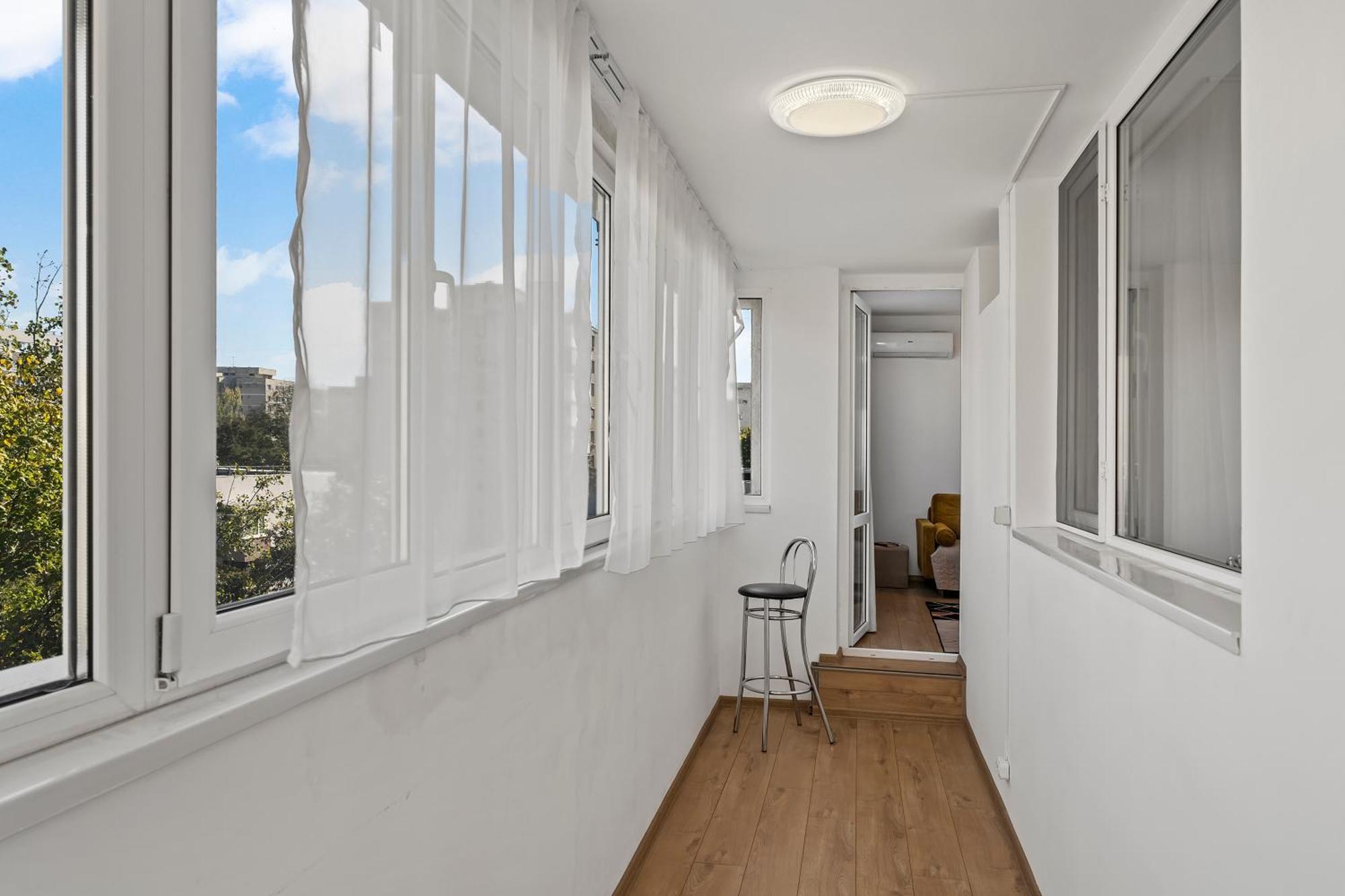 Apartament De Lux Drumul Taberei Бухарест Екстер'єр фото